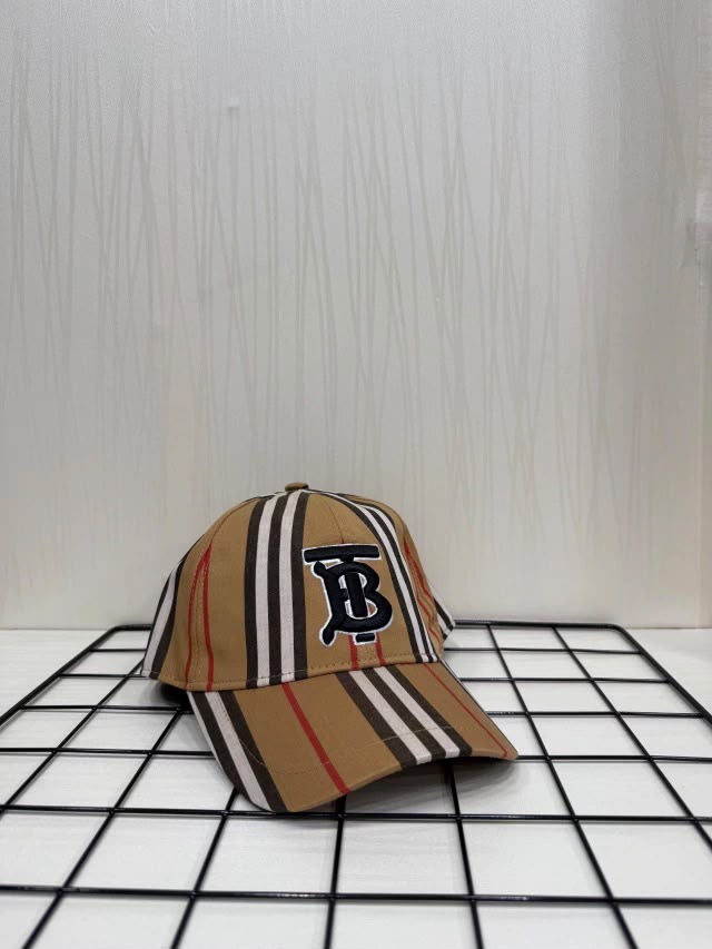 Boné Burberry TB Stripe — LW Imports